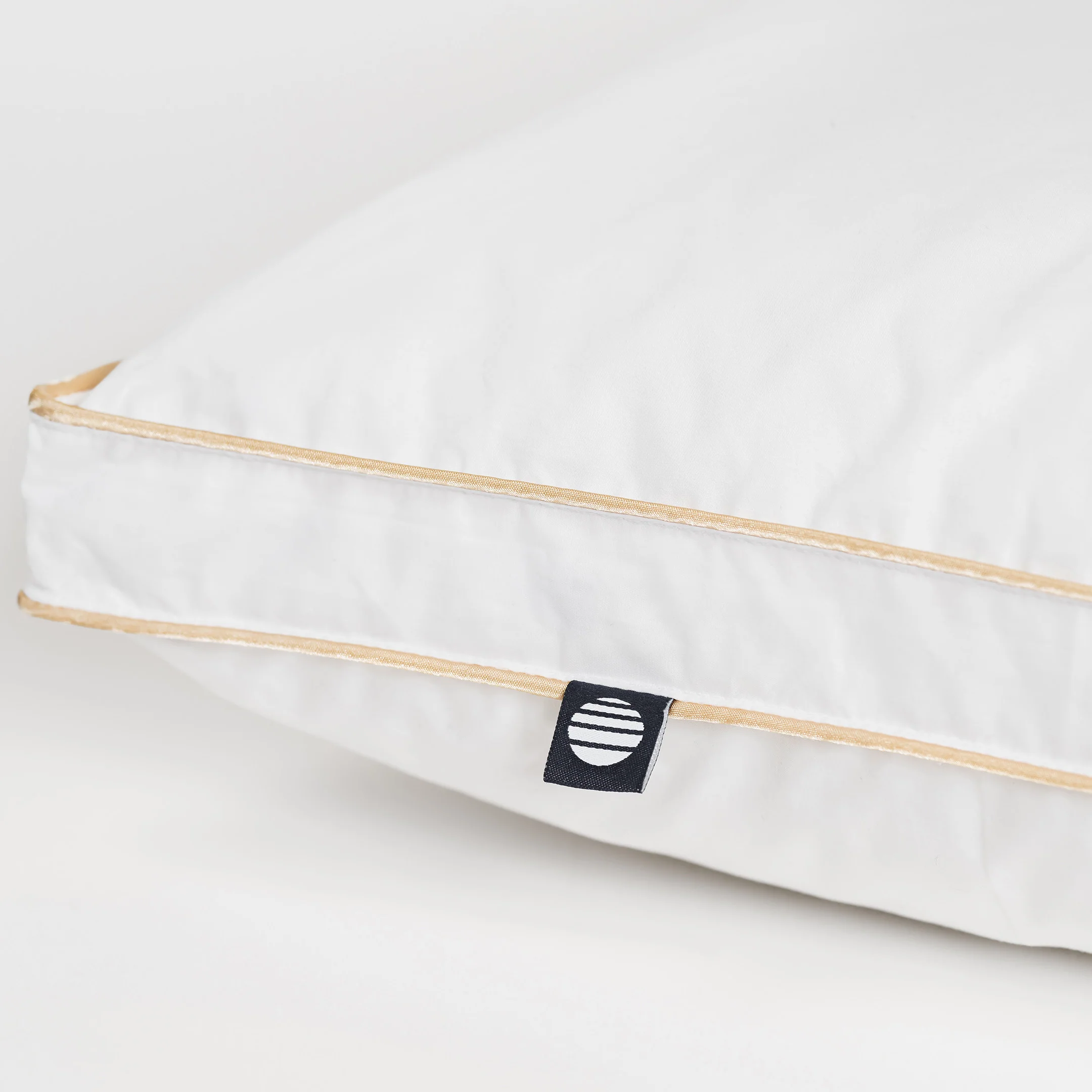 Down pillow - Image 4