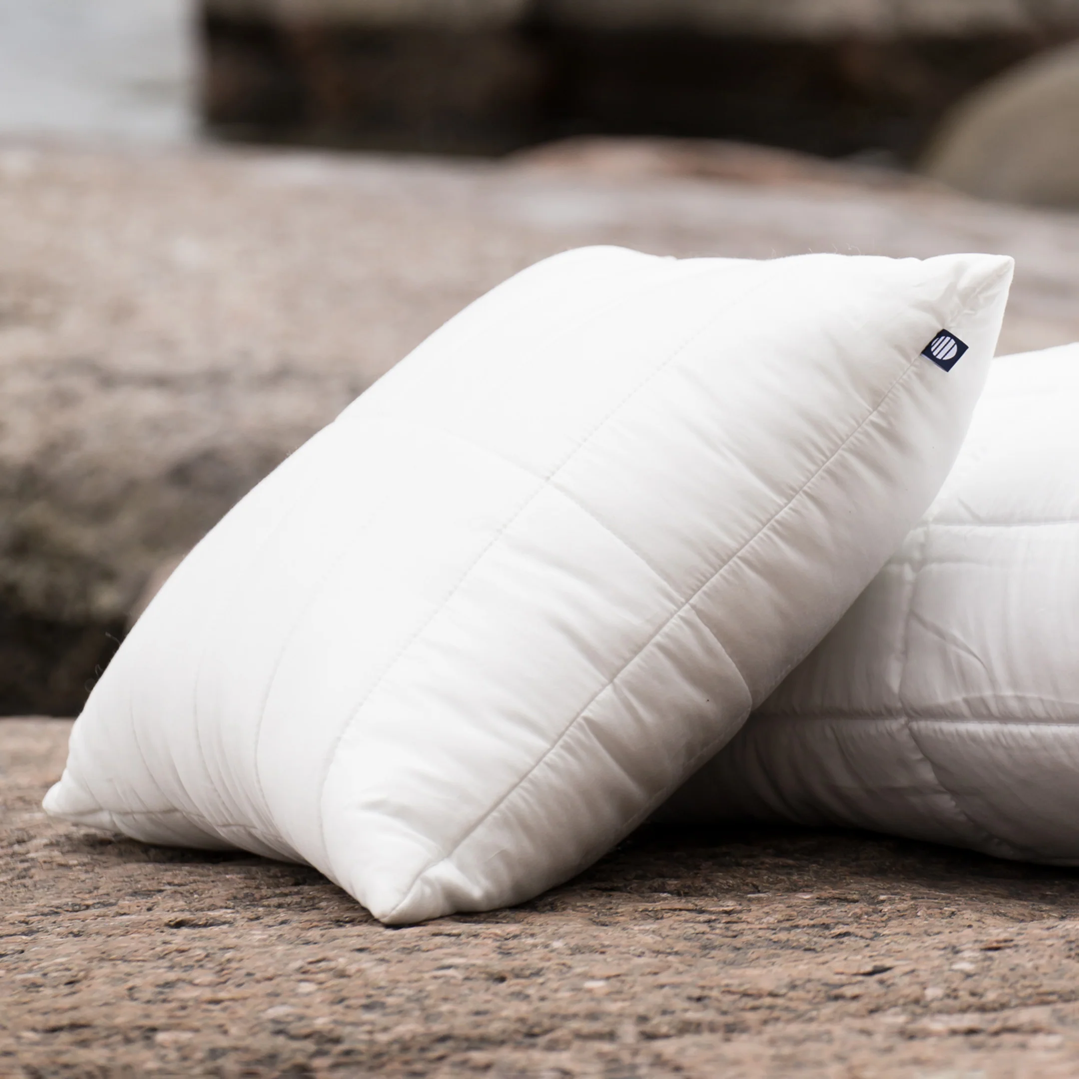 Lux pillow - Image 6