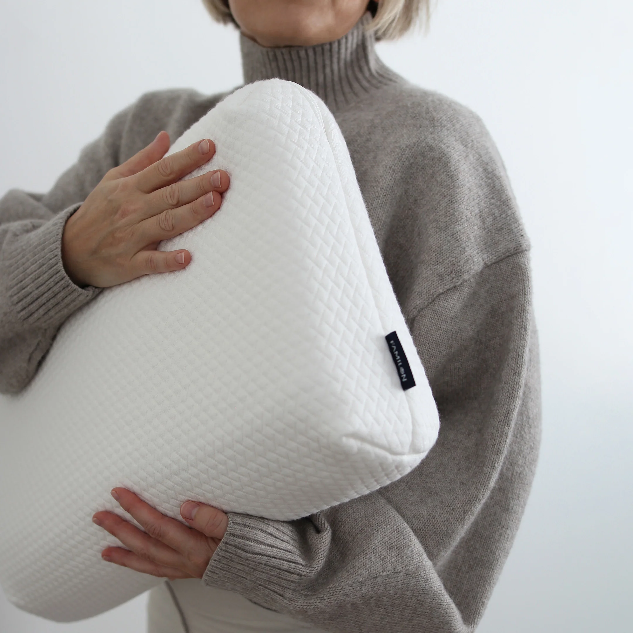 Memory neck support pillow - Image 7