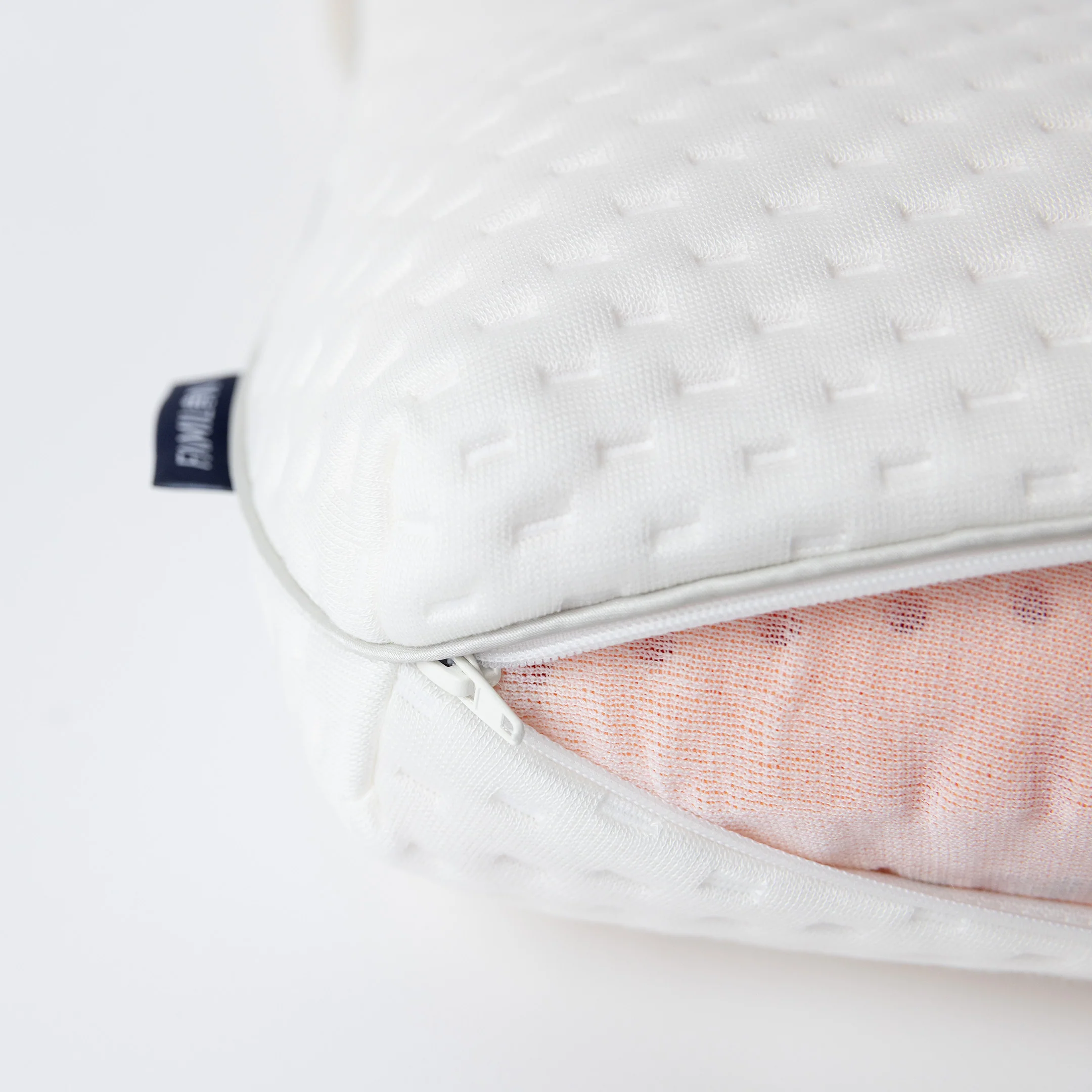 Memory Shape neck support pillow - Image 4