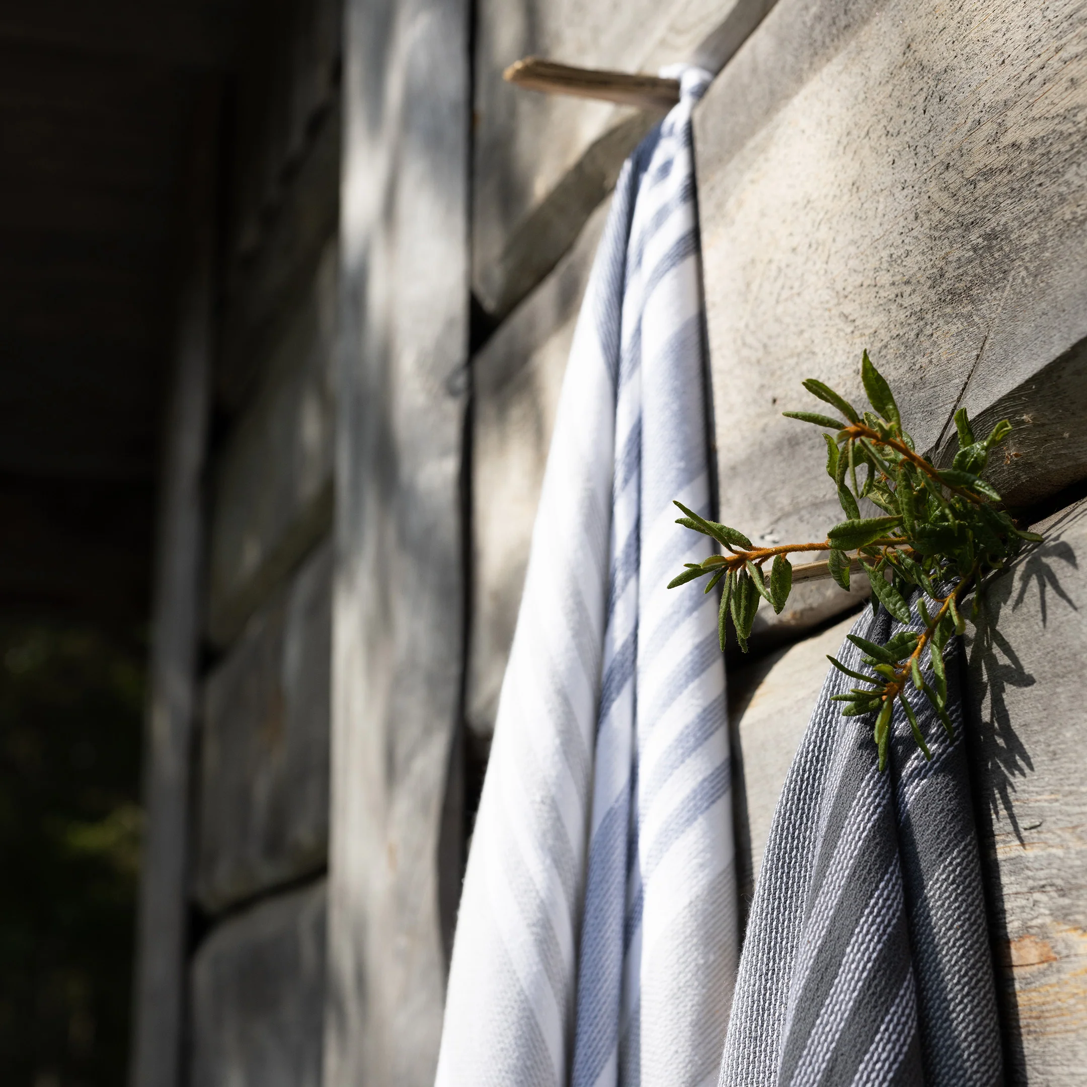 Stripe Hammam bath towel | grey - Image 3