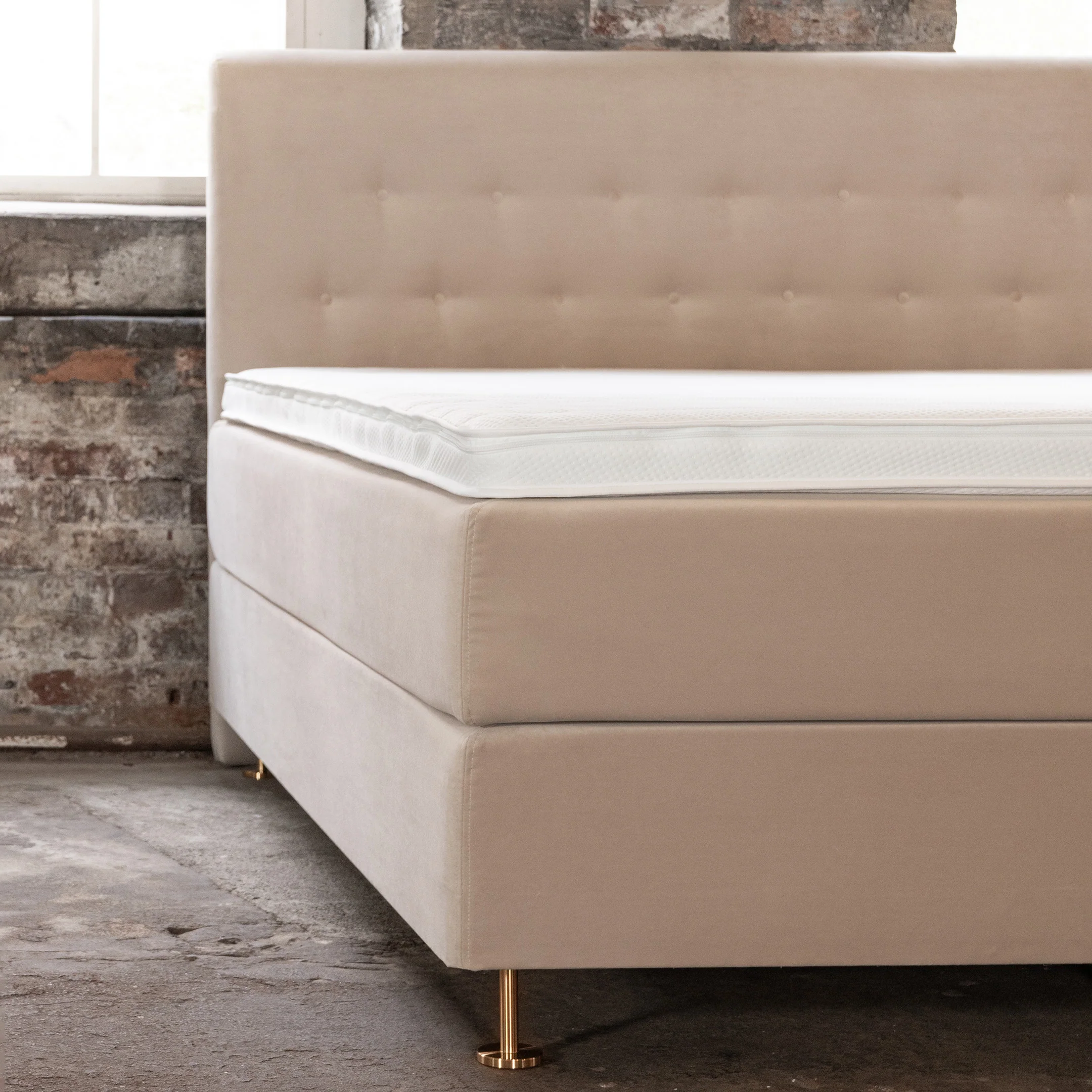 Velvet Lux headboard | beige - Image 5